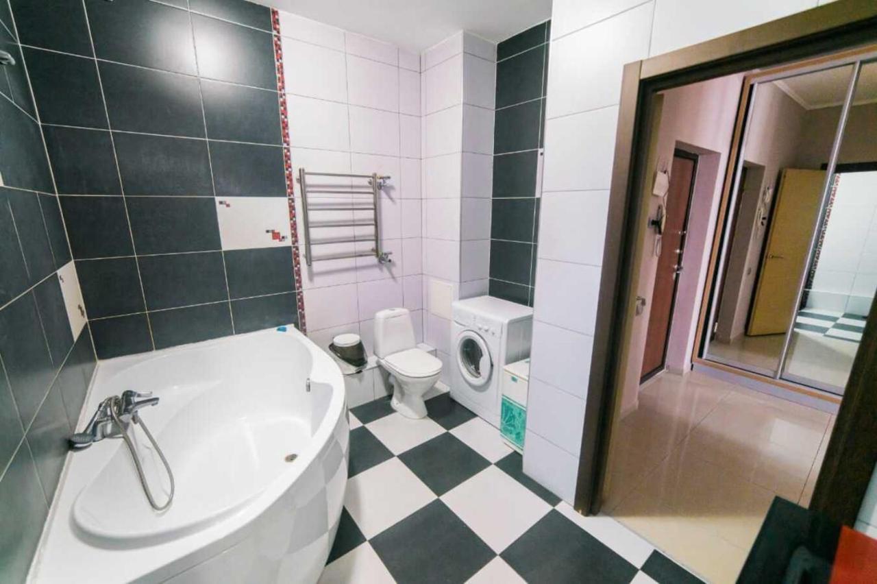 Apartamento Manica Mega Towers Almatý Exterior foto